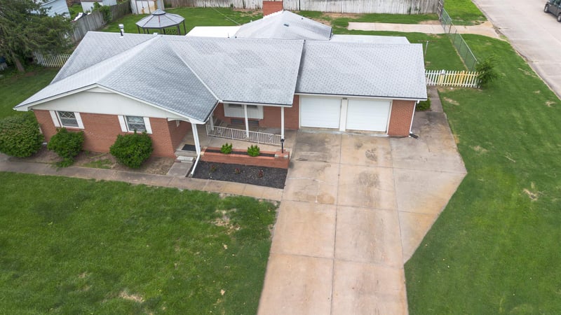 3955 Athenian , Wichita, KS 67204