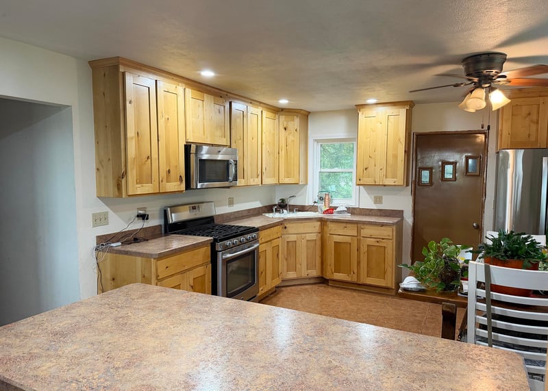 59 Gypsum Rd, Clifton, KS 66937