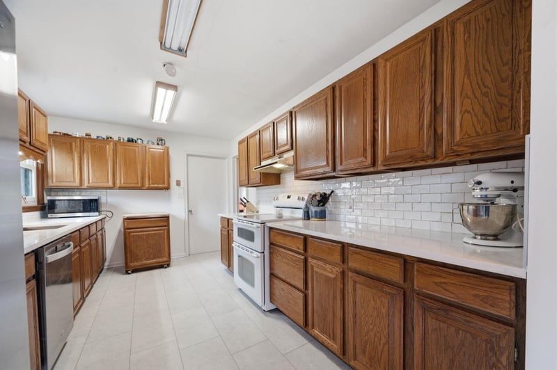 2917 E Rivera, Wichita, KS 67211