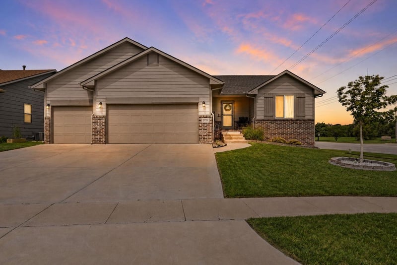 3739 N Pepper Rg, Wichita, KS 67205