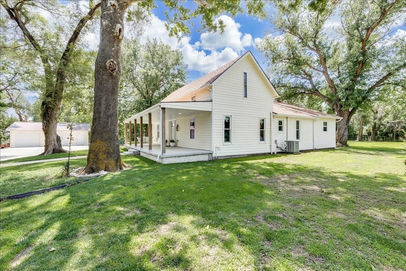 1179 E 120th Ave N, Belle Plaine, KS 67013