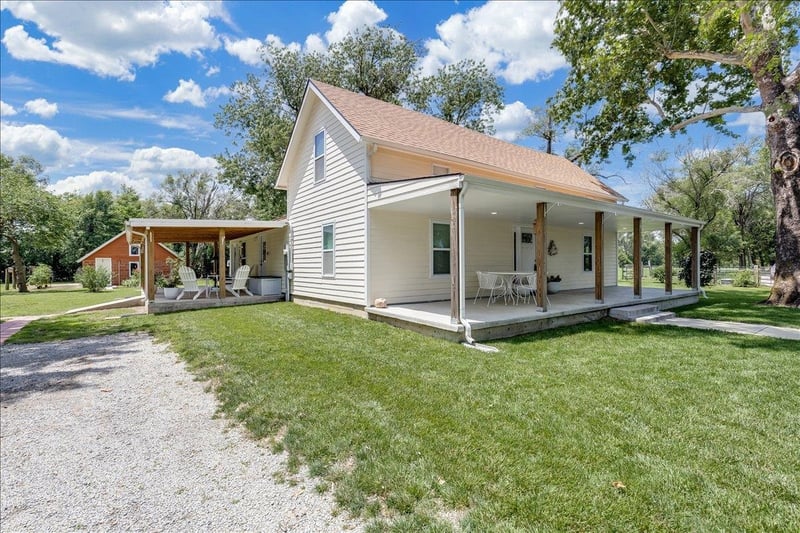 1179 E 120th Ave N, Belle Plaine, KS 67013