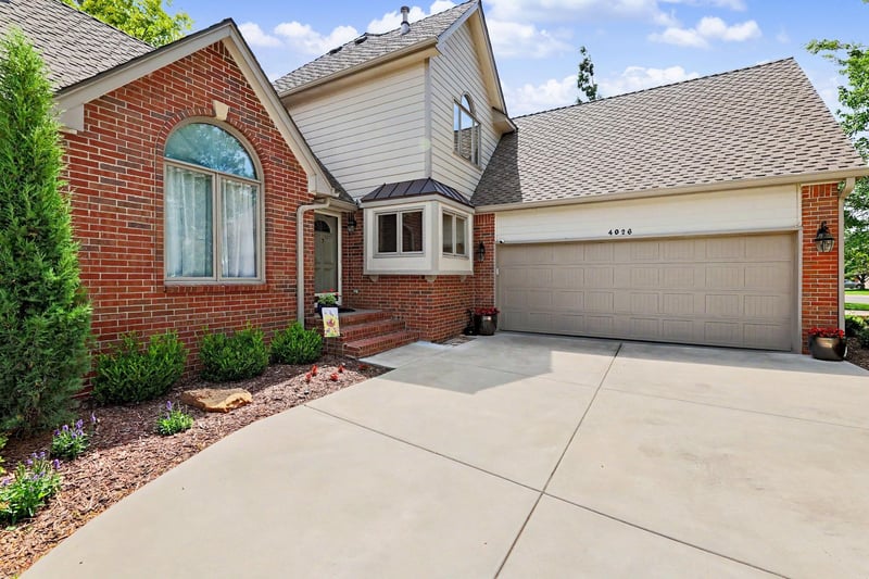 4026 Sweet Bay St, Wichita, KS 67226
