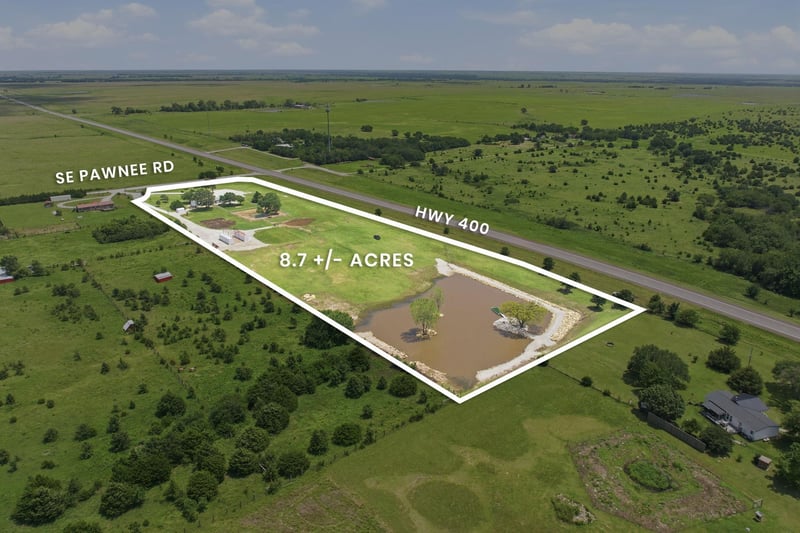 10911 Pawnee Rd, Leon, KS 67074