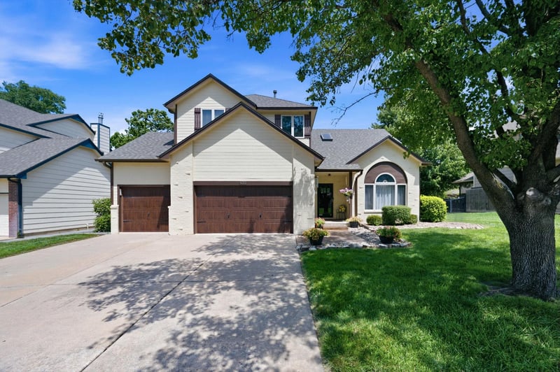 422 Jaax Ct, Wichita, KS 67235
