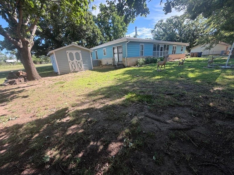 418 Walnut , Argonia, KS 67004