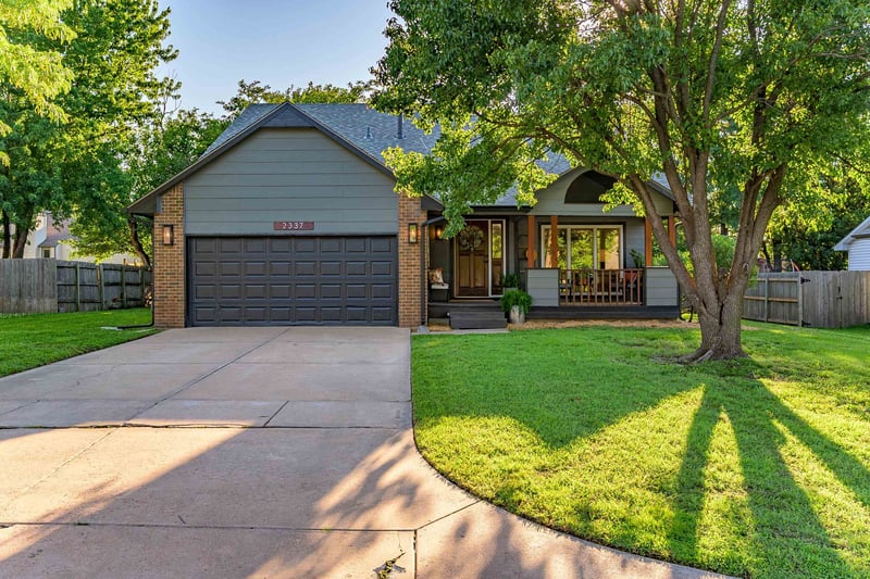 2337 S Linden Cir, Wichita, KS 67207