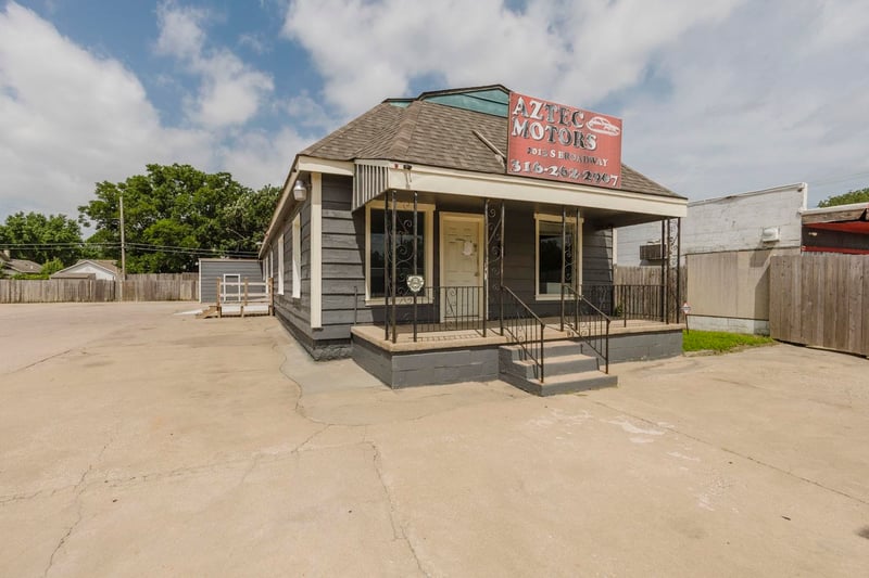 2013 S Broadway & Additional Lot, Wichita, KS 67211