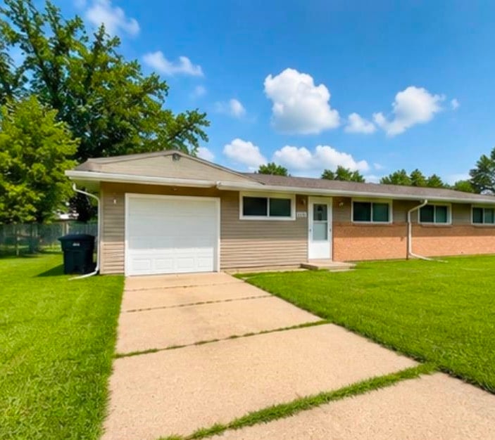 1219 Midland , Salina, KS 67401