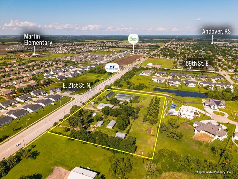 15615 E 21st St N, Wichita, KS 67230