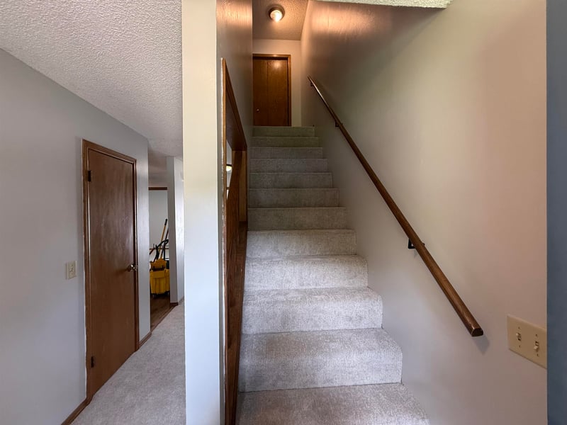 140 - 142 E Wood Ave, Clearwater, KS 67026
