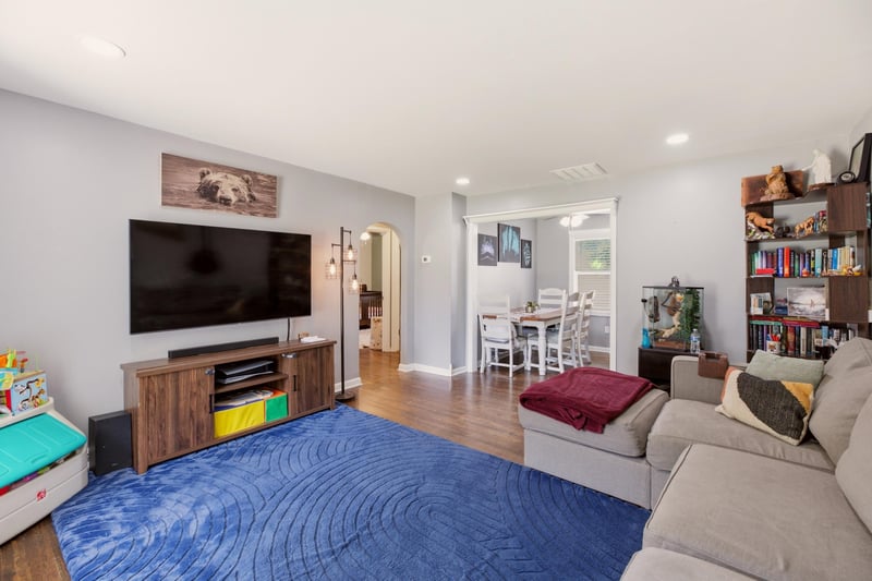 831 Christine Ave, Wichita, KS 67218