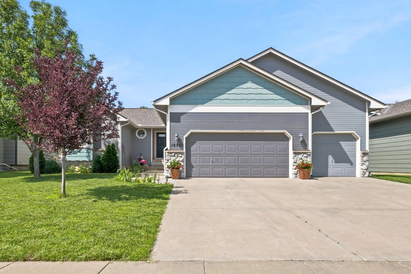 10701 Dallas , Wichita, KS 67215