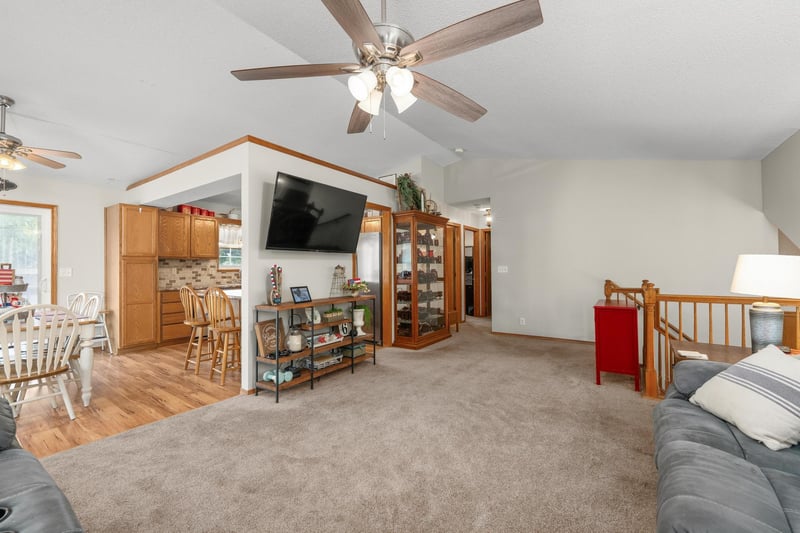 5350 S Midland Cir, Wichita, KS 67217