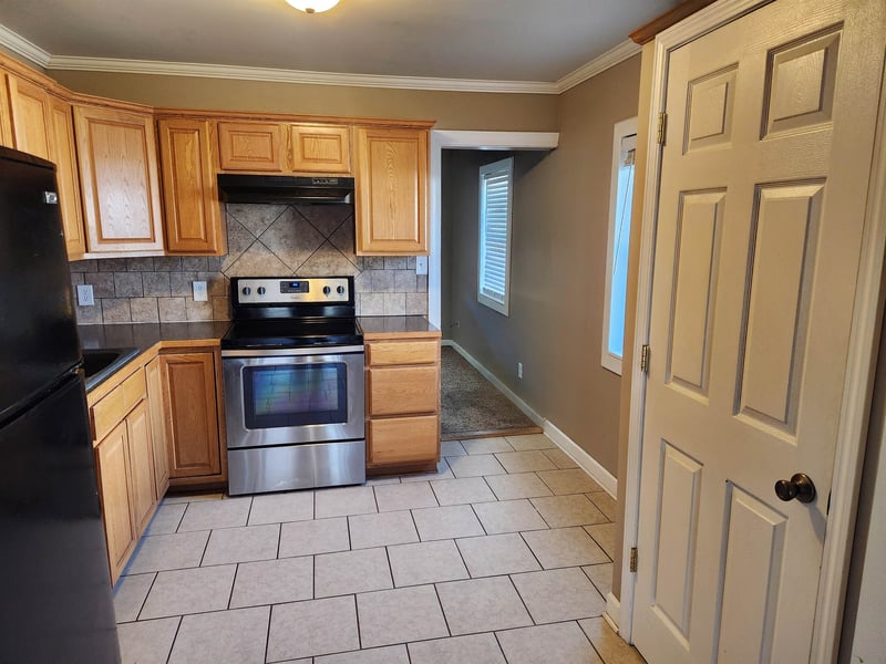 306 Washington St, Belle Plaine, KS 67013