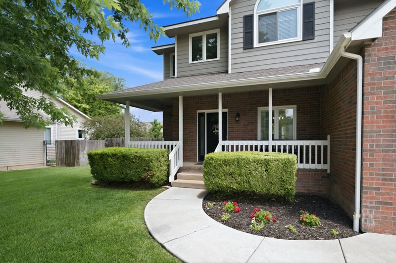 224 Pinecrest Ct, Andover, KS 67002