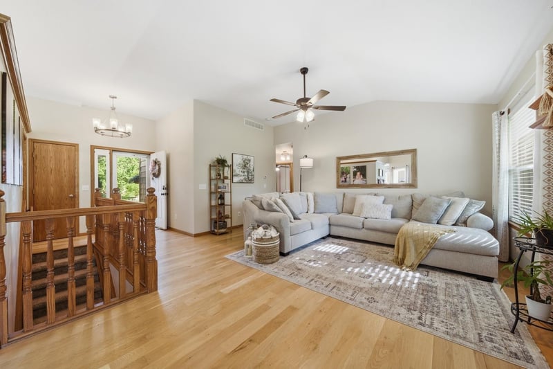 941 Sandalwood, Wichita, KS 67230