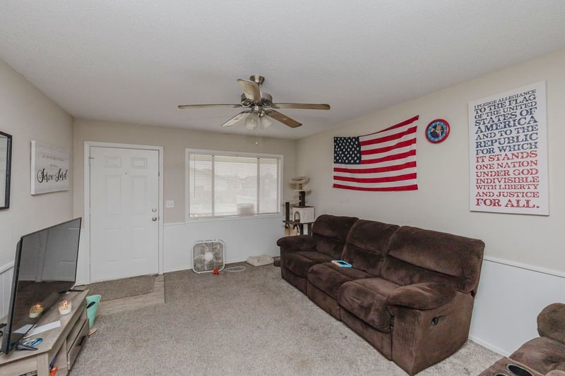 3159 Bunker Hill, Wichita, KS 67210
