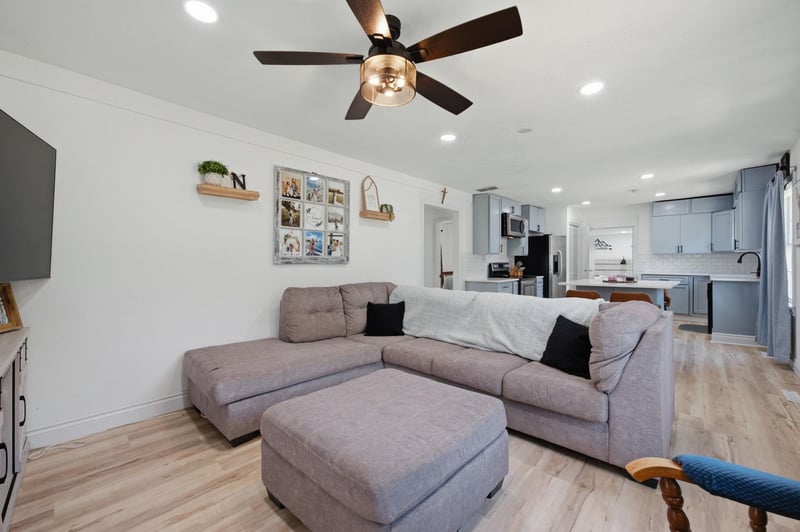 410 Kansas St, Benton, KS 67017-9001
