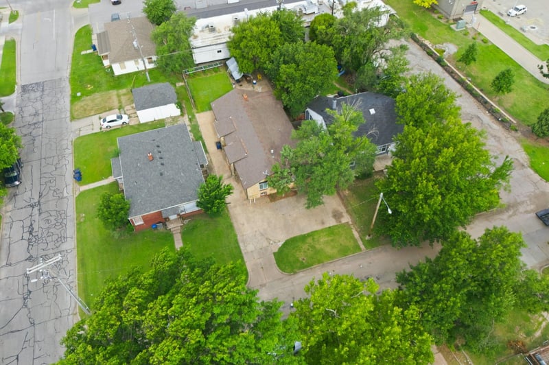 549-551 Glendale Ave, Wichita, KS 67218