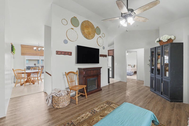 1419 Alise , Derby, KS 67037