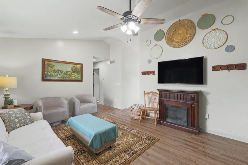1419 Alise , Derby, KS 67037