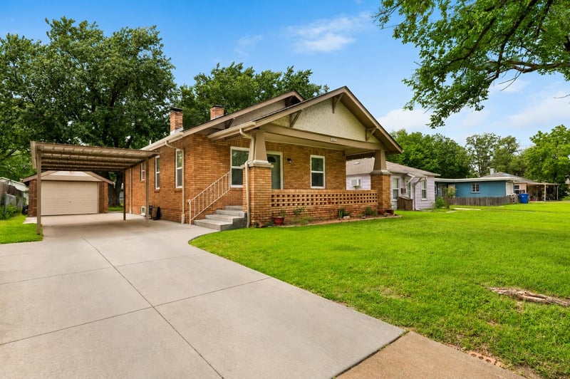 1519 S Martinson, Wichita, KS 67213