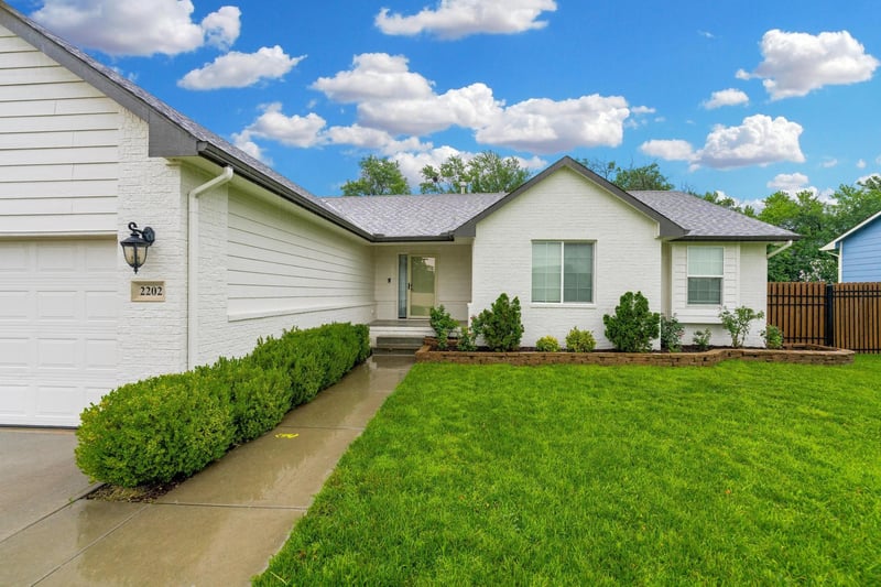 2202 Cranbrook , Wichita, KS 67207