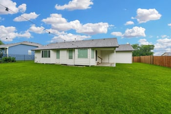 2202 S Cranbrook, Wichita, KS 67207