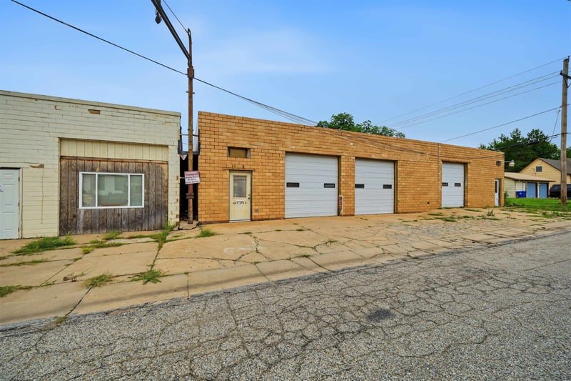 1021 Main St, Mcpherson, KS 67460