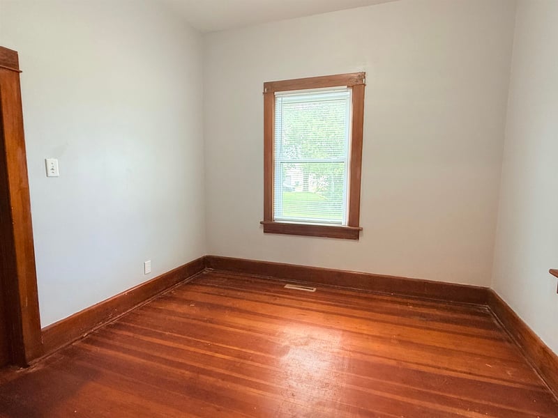 217 N Lincoln, Hillsboro, KS 67063