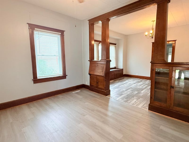 217 N Lincoln, Hillsboro, KS 67063