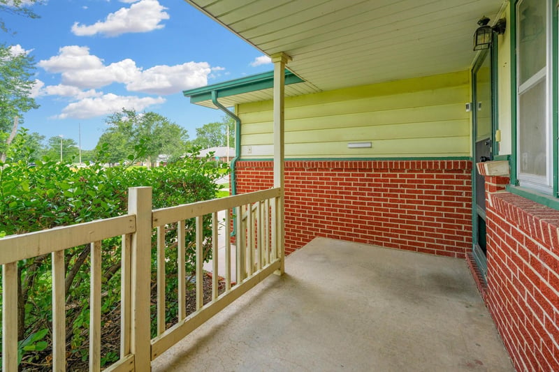 2104 Osage Ave, Wichita, KS 67213