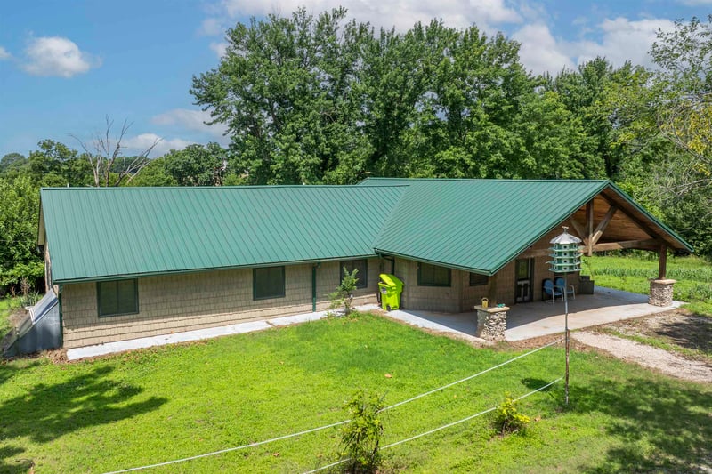 30199 93rd Dr, Arkansas City, KS 67005