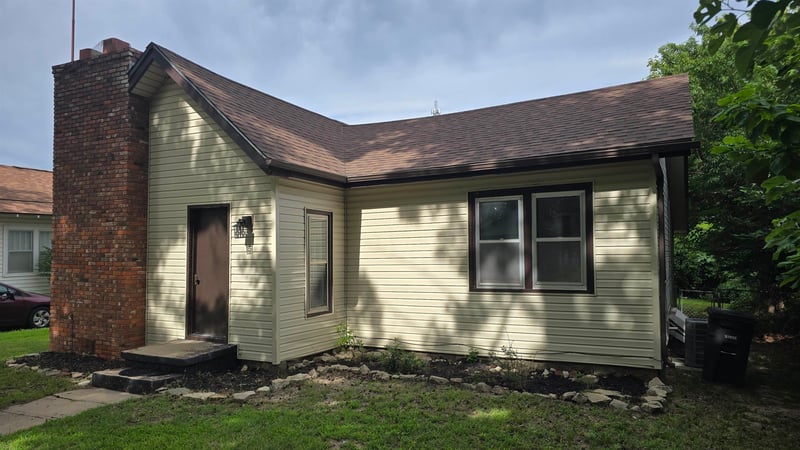 614 C St, Arkansas City, KS 67005