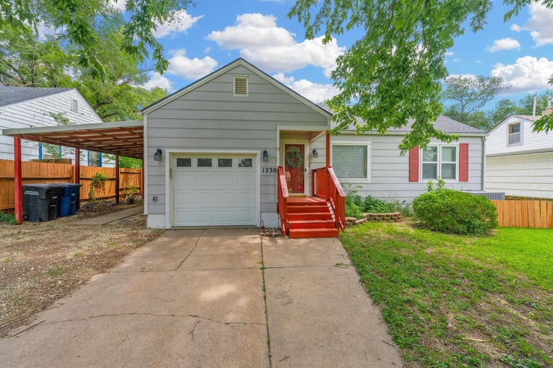 1230 Bobbie St, Augusta, KS 67010