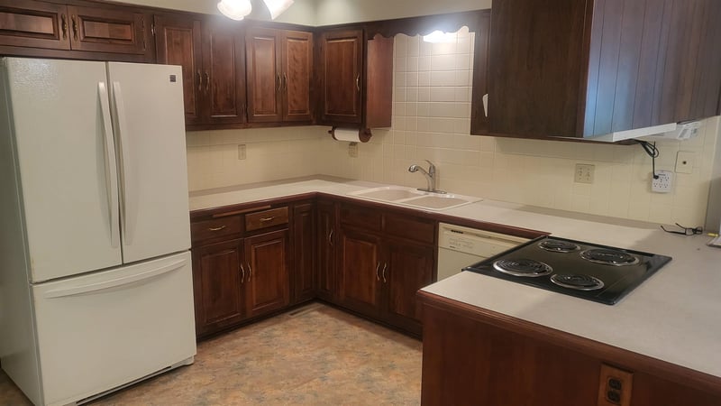 840 Trinity Ct, Newton, KS 67114