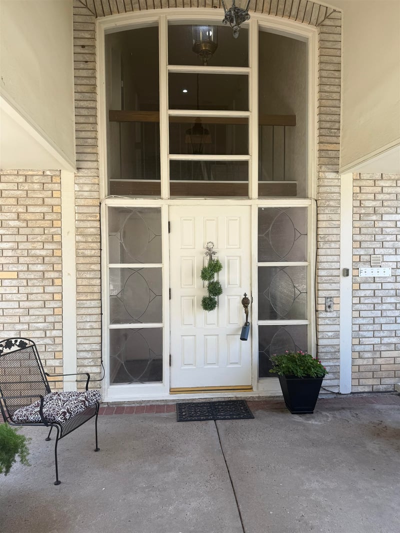 7077 Central , Wichita, KS 67206