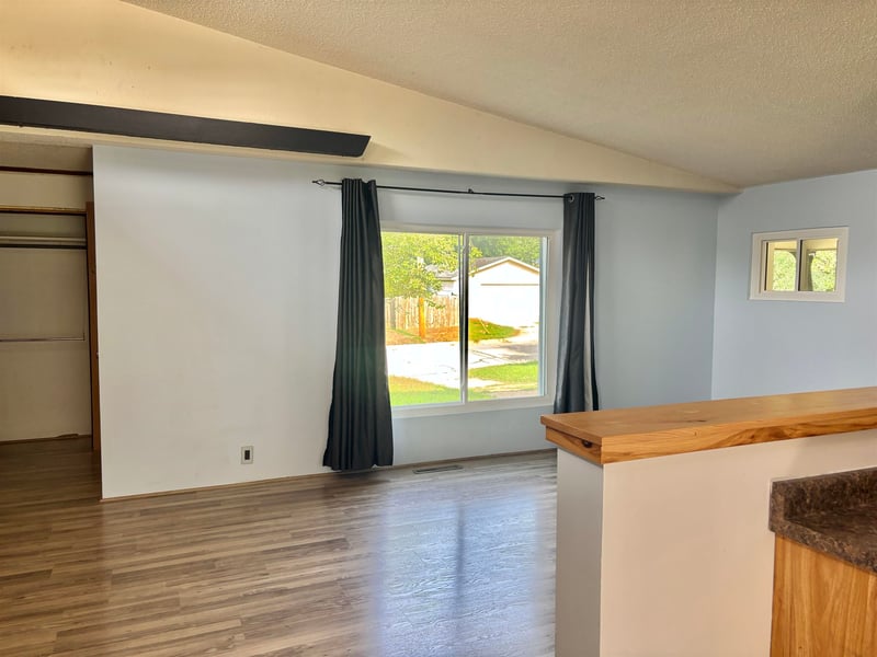 1772 Clifton , Wichita, KS 67218
