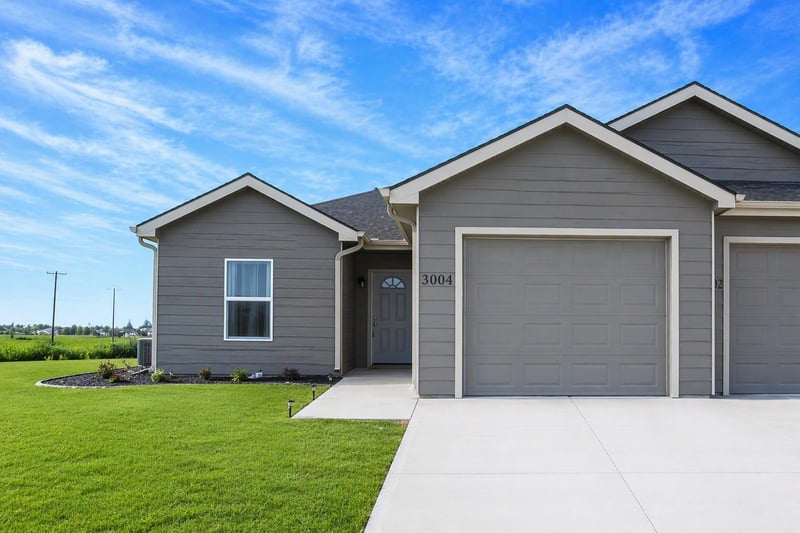 3004 Fountain , Salina, KS 67401