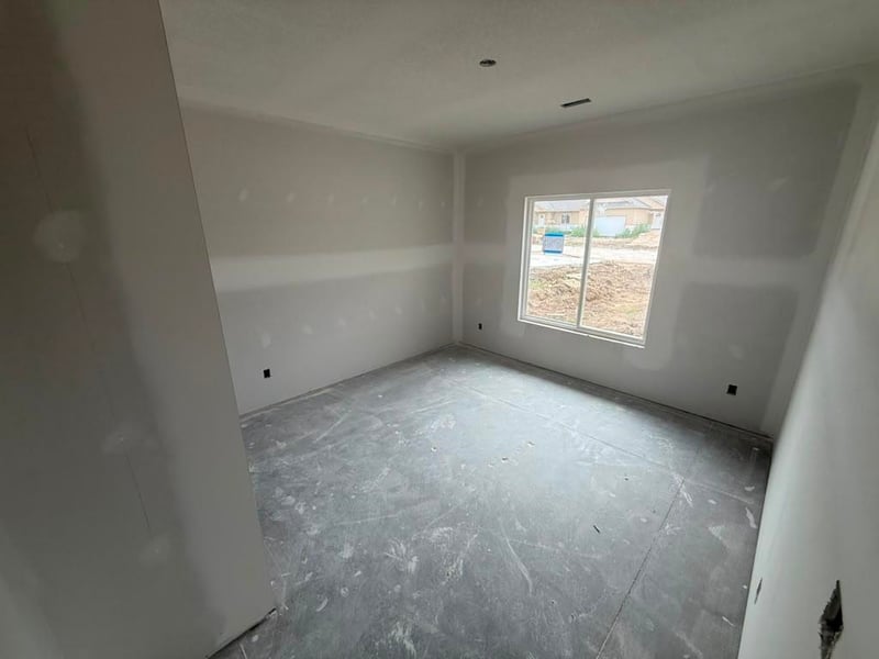 8962 Joshua St, Bel Aire, KS 67226
