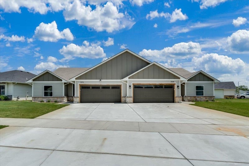 5570 Wandering Way, Maize, KS 67101