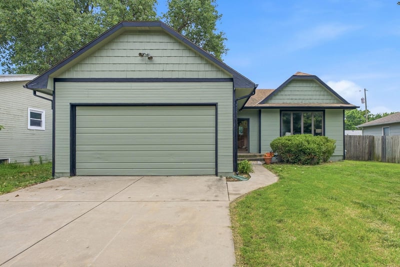 3001 Savannah , Wichita, KS 67217