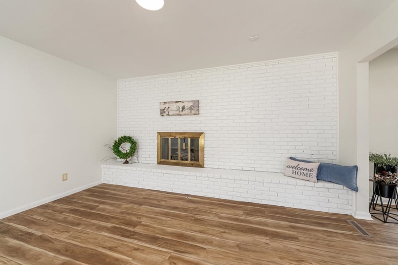409 N Woodlawn St, Wellington, KS 67152