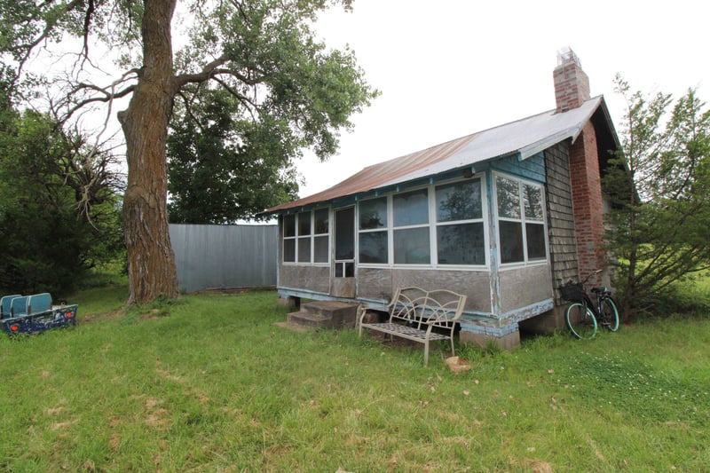 2503 Sunflower Rd, El Dorado, KS 67042