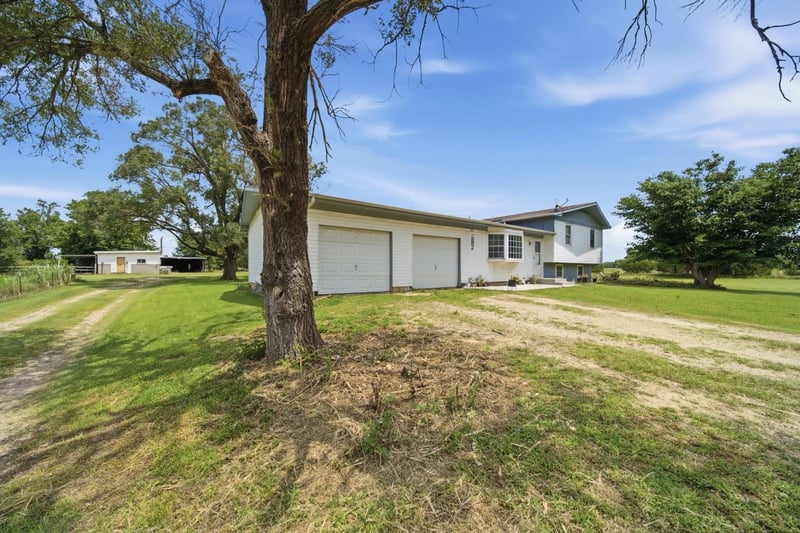 3354 90th , Augusta, KS 67010