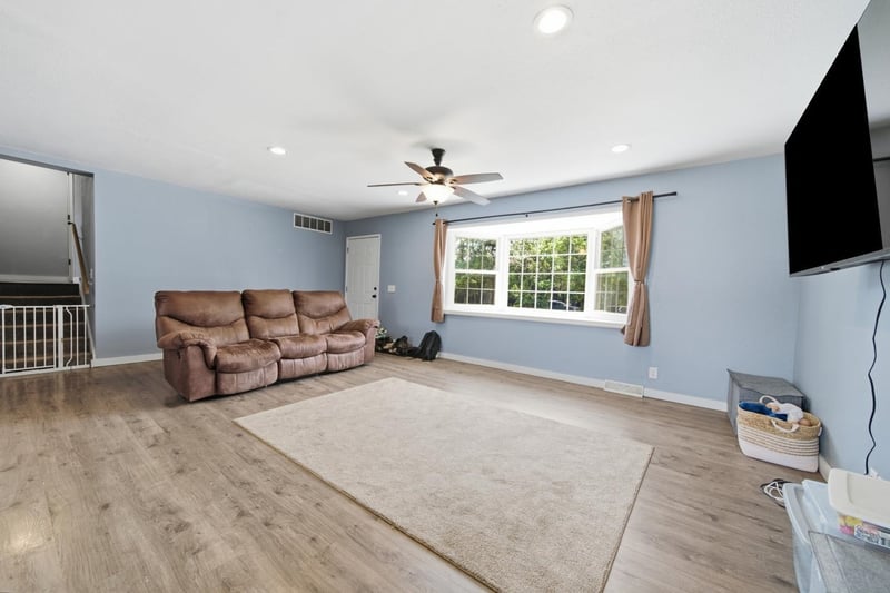 3354 90th , Augusta, KS 67010