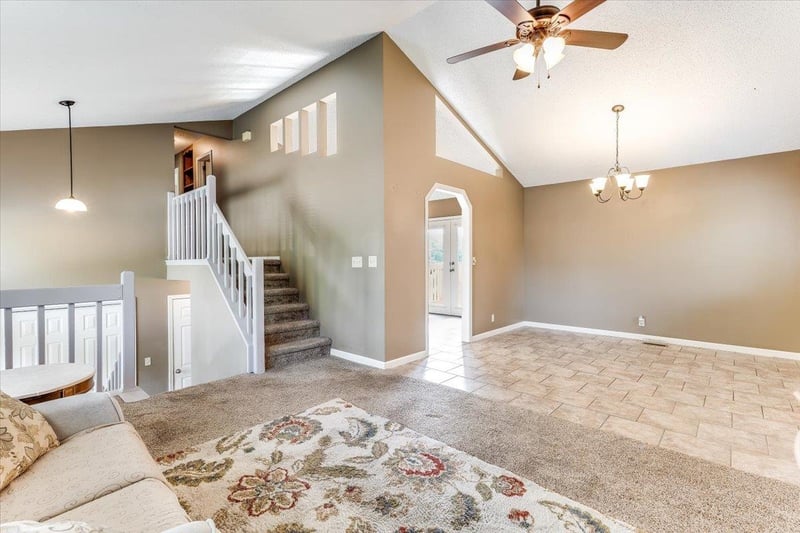 5434 Washington Ave, Wichita, KS 67216
