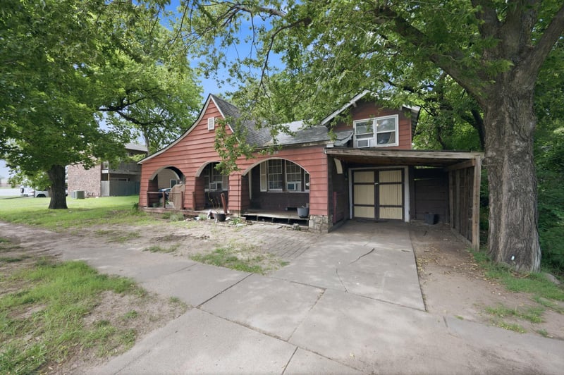 3140 W Maple, Wichita, KS 67203