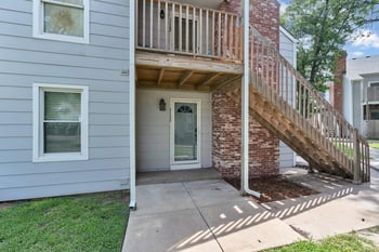 1717 S Cypress #1112, Wichita, KS 67207